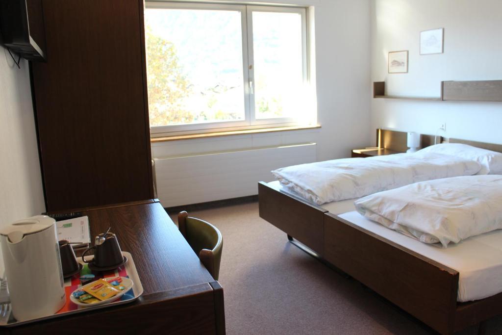 Bahnhof Hotel Interlaken Camera foto